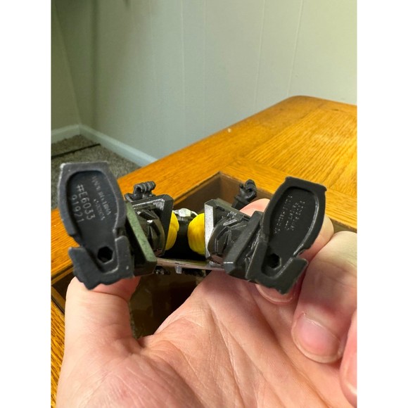 Power Rangers Beast Morphers Evox Action Figure 2018 Hasbro - Picture 3 of 3